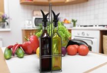 Royal Oil and Vinegar Bottle Set with Stainless Steel Rack